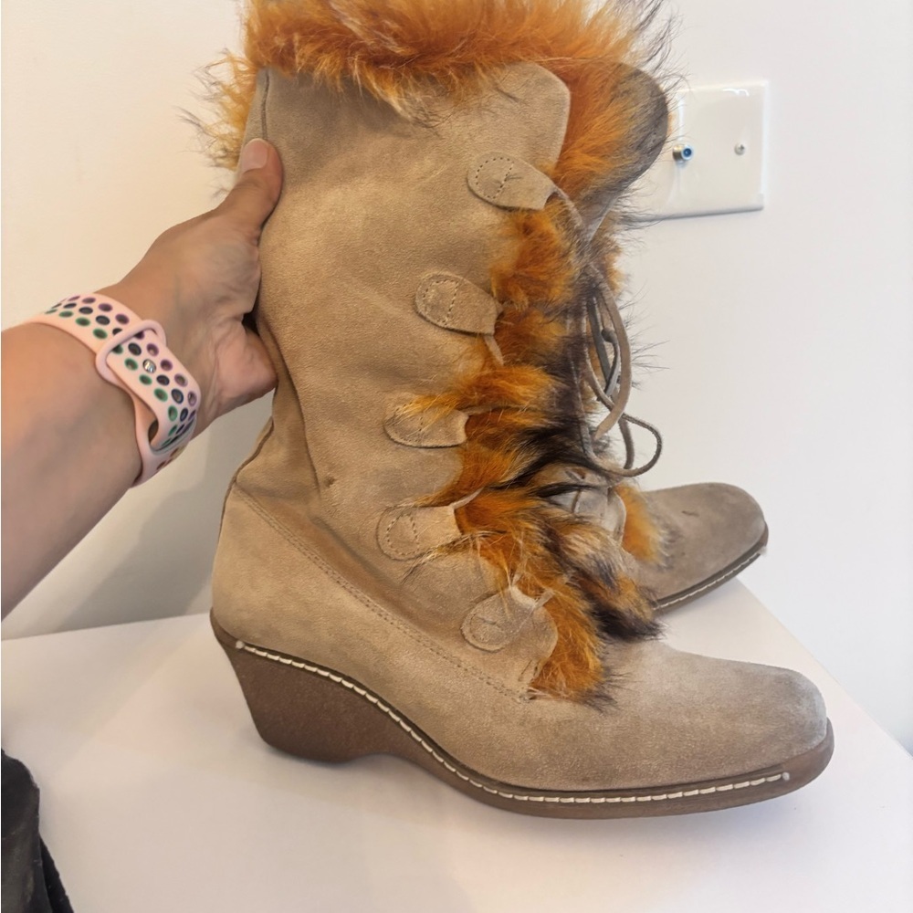 Cream Winter Rain Boots for Cozy Comfort - Picture 7 of 9